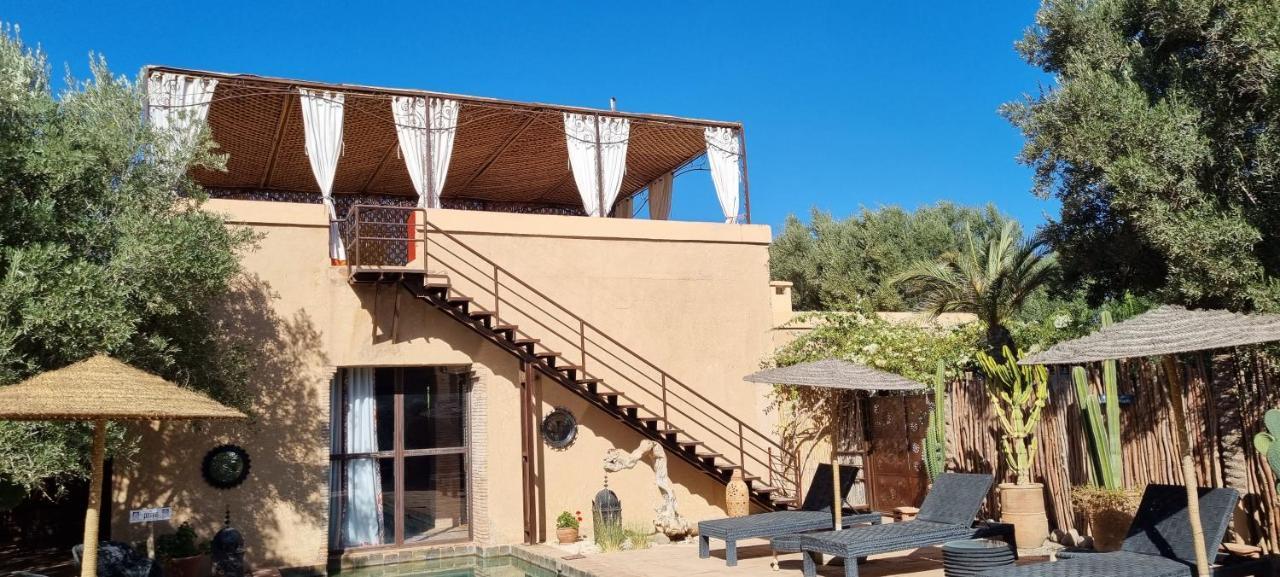 Les Trois Paons Acomodação com café da manhã Tarudante Exterior foto