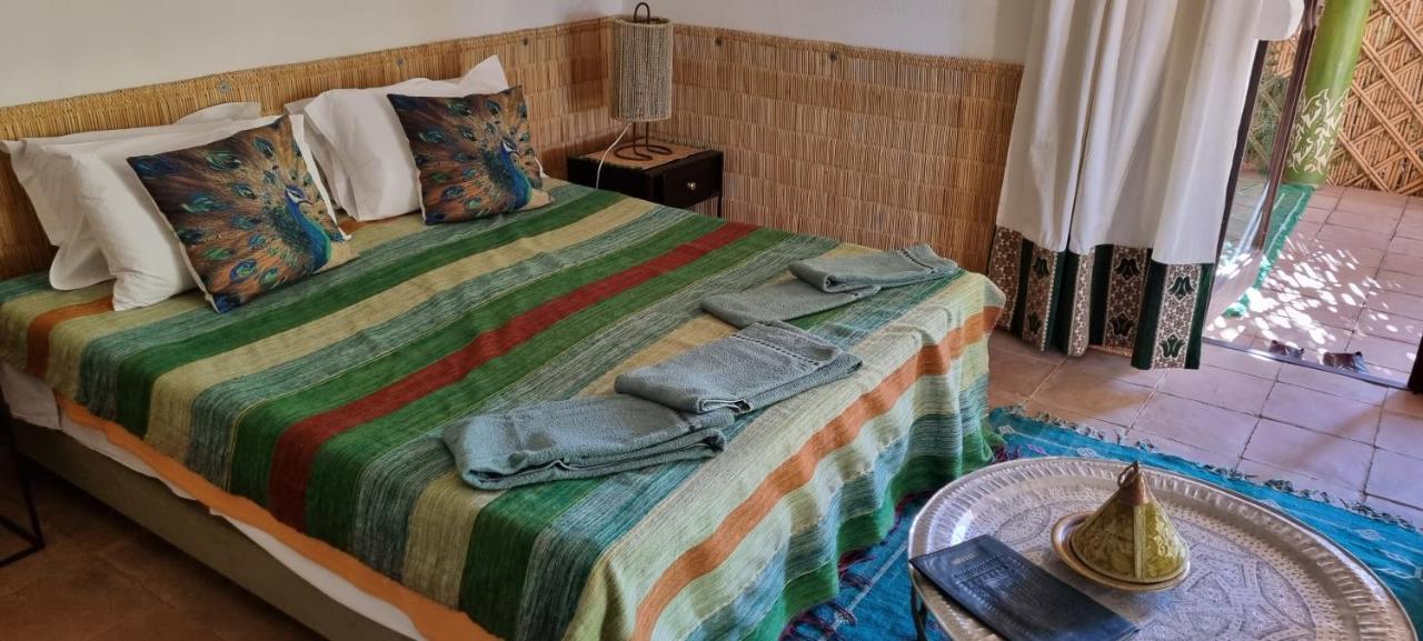 Les Trois Paons Acomodação com café da manhã Tarudante Quarto foto